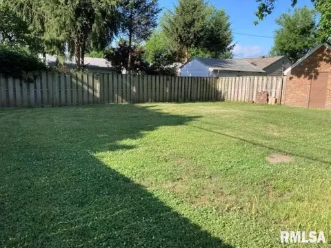 2072 N 19th St, Springfield, IL 62702 photo 22