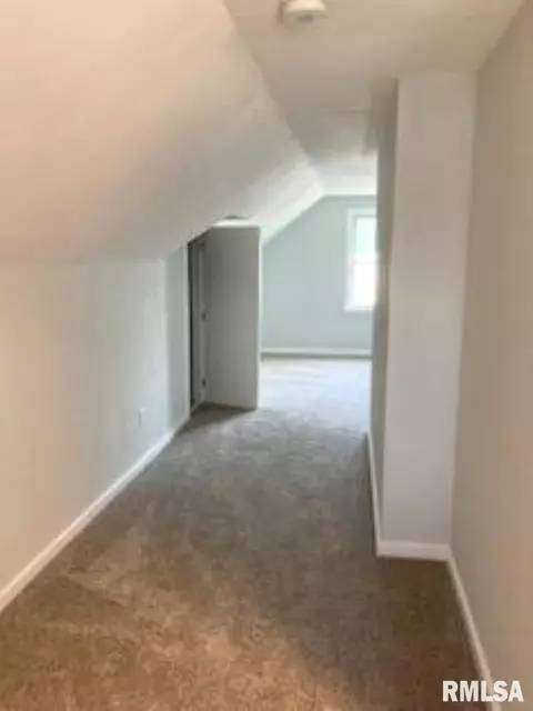 2072 N 19th St, Springfield, IL 62702 photo 12