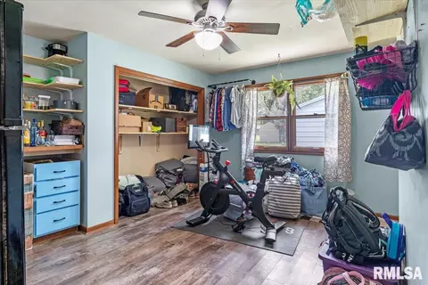 Other - 521 W Wright St, Virden, IL 62690 photo 11 of 13