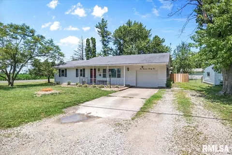 Other - 521 W Wright St, Virden, IL 62690 photo 2 of 13