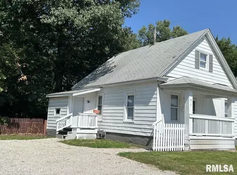 915 N 11th St, Springfield, IL 62702 photo 16