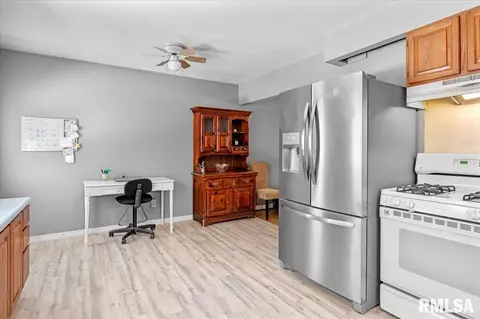 118 Dawn Dr, Springfield, IL 62702 photo 16