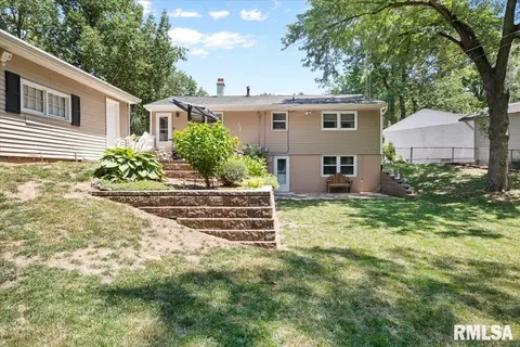 118 Dawn Dr, Springfield, IL 62702 photo 4