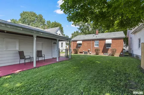 1127 N 1st St, Springfield, IL 62702 photo 26