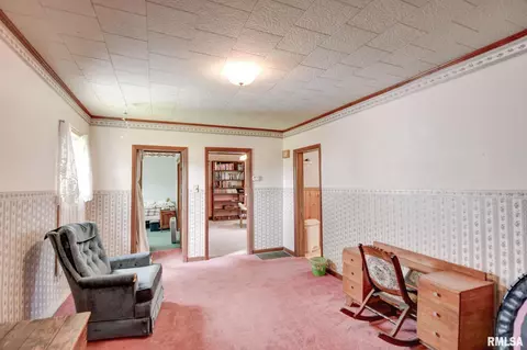 411 W 3rd St, Assumption, IL 62510 photo 36