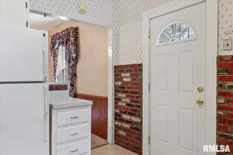 1736 S State St, Springfield, IL 62704 photo 17