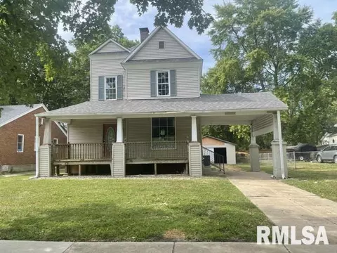 931 E Cantrell St, Decatur, IL 62521
