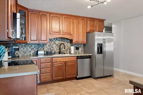 113 Whitefield Rd, Springfield, IL 62704 photo 9