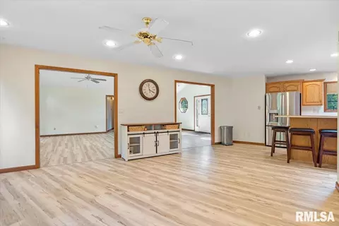 1920 S Camp Butler Rd, Springfield, IL 62707 photo 13