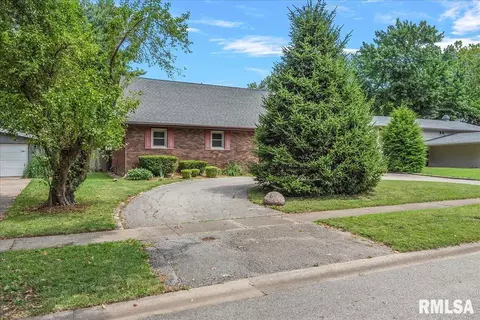 143 Exmore Dr, Springfield, IL 62704 photo 2
