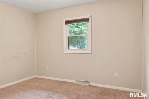 143 Exmore Dr, Springfield, IL 62704 photo 21