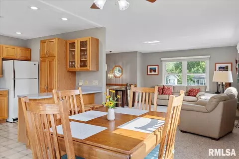 2120 Keokuk Rd, Springfield, IL 62702 photo 10