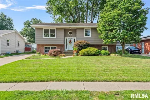 2120 Keokuk Rd, Springfield, IL 62702