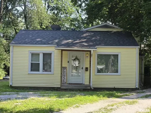 3445 S Lincoln Ave, Springfield, IL 62704