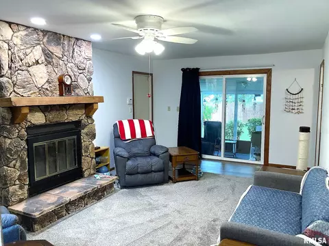 2208 Croydon Dr, Springfield, IL 62703 photo 14