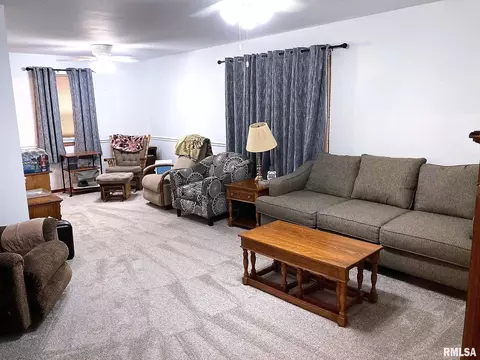 2208 Croydon Dr, Springfield, IL 62703 photo 7