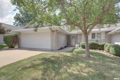 2830 Bluff Ridge Dr, Quincy, IL 62305