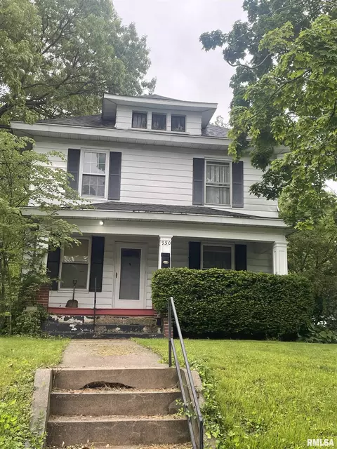 950 N Church St, Jacksonville, IL 62650