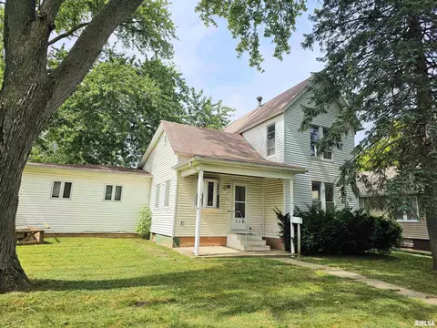 116 N Logan St, Mason City, IL 62664