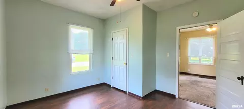 2105 Elizabeth St, Springfield, IL 62702 photo 13