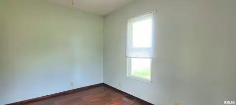 2105 Elizabeth St, Springfield, IL 62702 photo 11