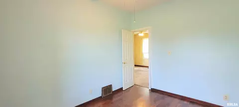 2105 Elizabeth St, Springfield, IL 62702 photo 15