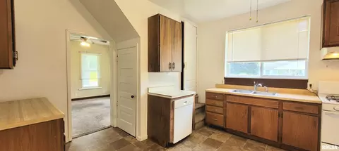 2105 Elizabeth St, Springfield, IL 62702 photo 20