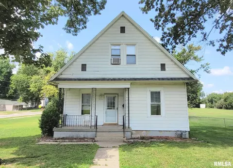 2105 Elizabeth St, Springfield, IL 62702
