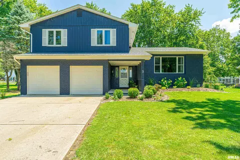 3 Karen Ct, Atlanta, IL 61723