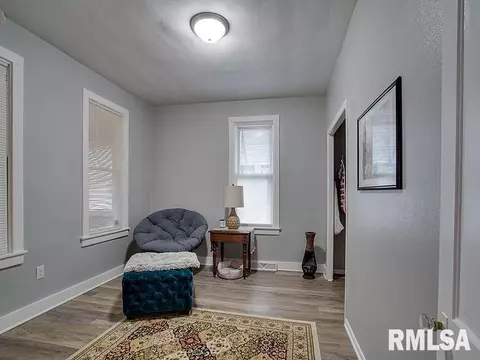 521 Wood Ave, Springfield, IL 62702 photo 15