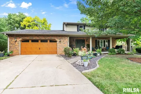 1308 Wood Mill Dr, Springfield, IL 62704 photo 2