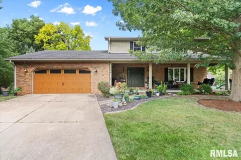 1308 Wood Mill Dr, Springfield, IL 62704