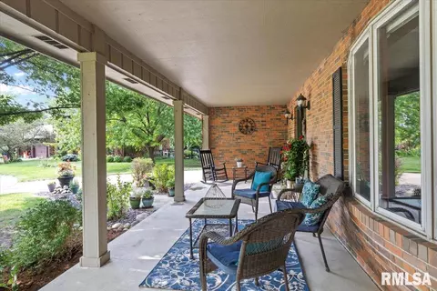 1308 Wood Mill Dr, Springfield, IL 62704 photo 5