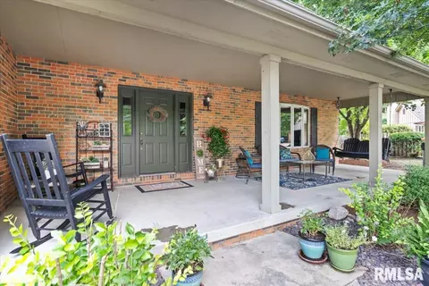 1308 Wood Mill Dr, Springfield, IL 62704 photo 4