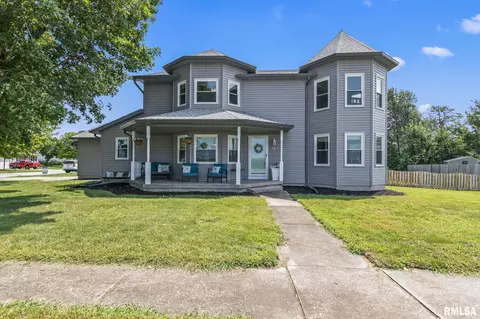 536 Teal Dr, Chatham, IL 62629