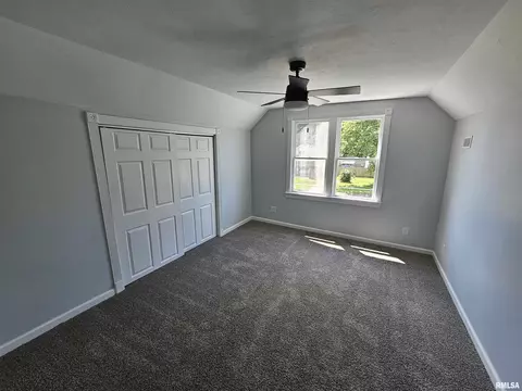 1149 W Elliott Ave, Springfield, IL 62702 photo 28
