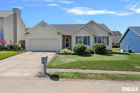 3720 Kerry Blvd, Springfield, IL 62707
