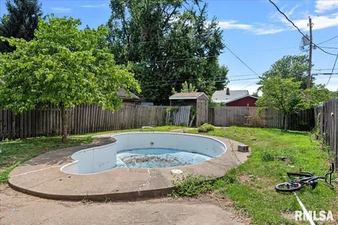 2421 S 15th St, Springfield, IL 62703 photo 25