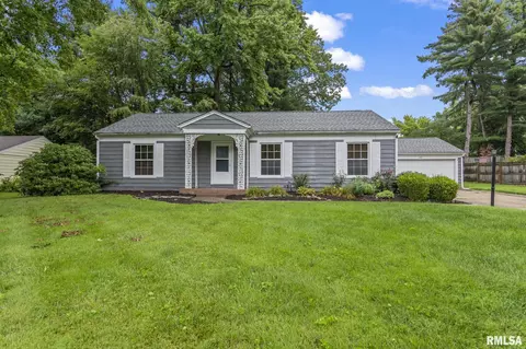 2041 Greenbriar Rd, Springfield, IL 62704