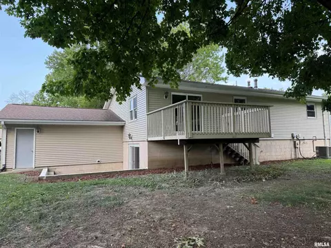 Exterior - 3113 Rutgers Dr, Springfield, IL 62704 photo 5 of 5