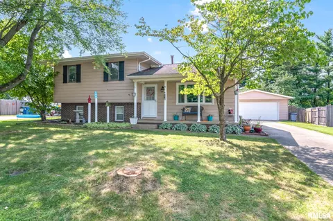 35 Roundtable Rd, Springfield, IL 62704 photo 2
