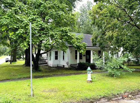 425 N Broadway St, Havana, IL 62644
