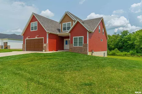 1400 N Union St, Lincoln, IL 62656