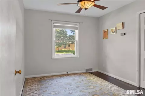 2142 Cherry Rd, Springfield, IL 62704 photo 29