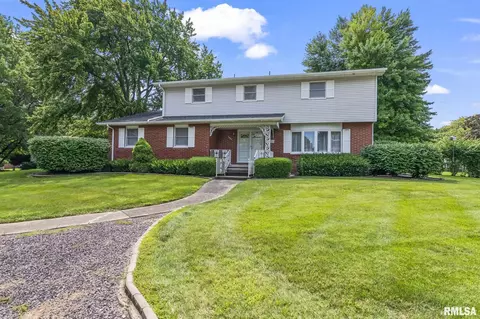 2300 Winnebago Dr, Springfield, IL 62702 photo 2