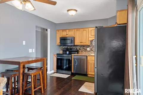 2929 Sandgate Rd, Springfield, IL 62702 photo 11
