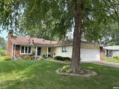 205 Bristol Rd, Springfield, IL 62704
