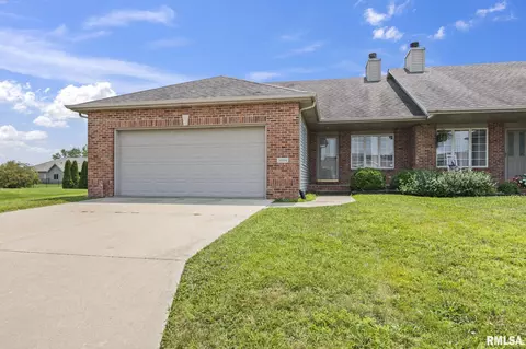 Exterior - 3904 Lear Dr, Springfield, IL 62711 photo 3 of 7