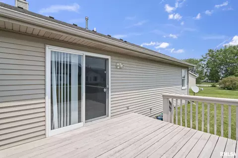 Exterior - 3904 Lear Dr, Springfield, IL 62711 photo 6 of 7