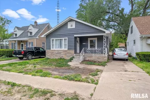 2321 S 14th St, Springfield, IL 62703 photo 1